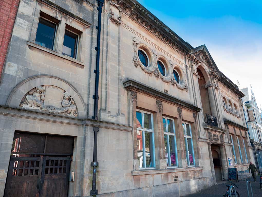 Hove Library exterior